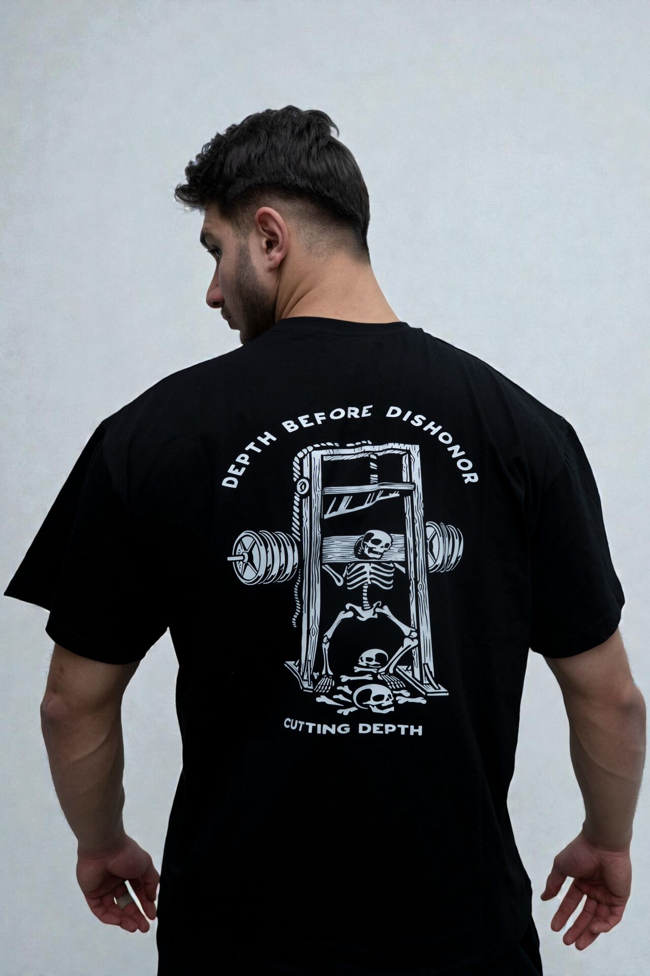 SİYAH OVERSİZE BASKILI TİŞÖRT